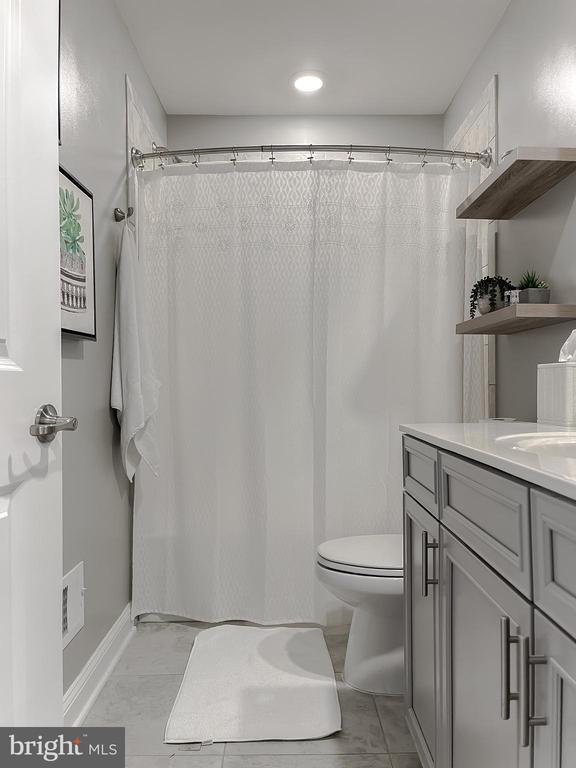 Building Photo - 23810 Myrtle Glen Way