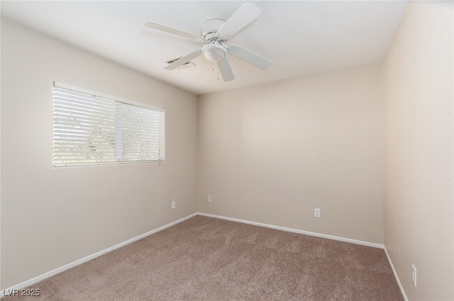 Building Photo - 723 St Aidans St