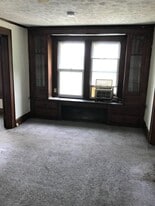 Building Photo - 59 N Arlington St