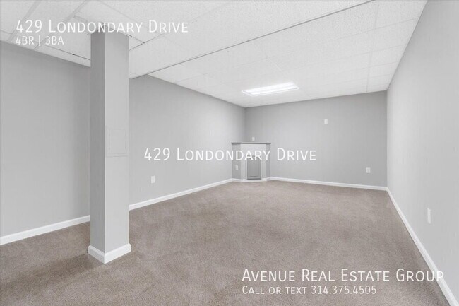 Building Photo - 429 Londondary Dr