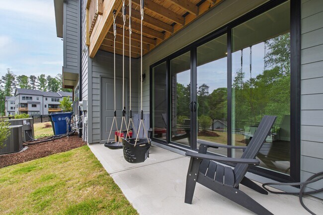 Building Photo - 4730 Cypress Tree Ln