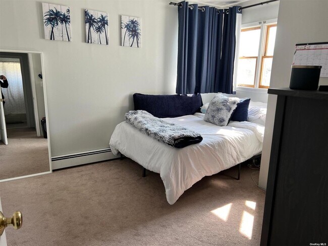 Building Photo - 563 Neptune Blvd