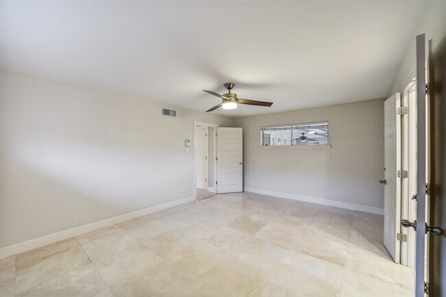 Building Photo - 5322 Rutherglenn Dr
