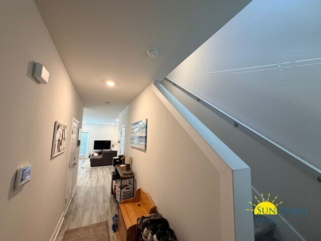 Building Photo - Beautiful 3BR Townhome with Smart Home Features Near Eglin & Hurlburt Field!