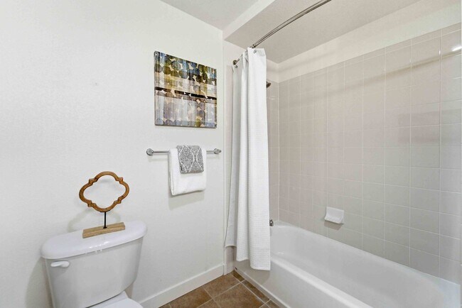 Building Photo - 2 Bedroom Flat for Rent at Plant 51 in Downtown San Jose