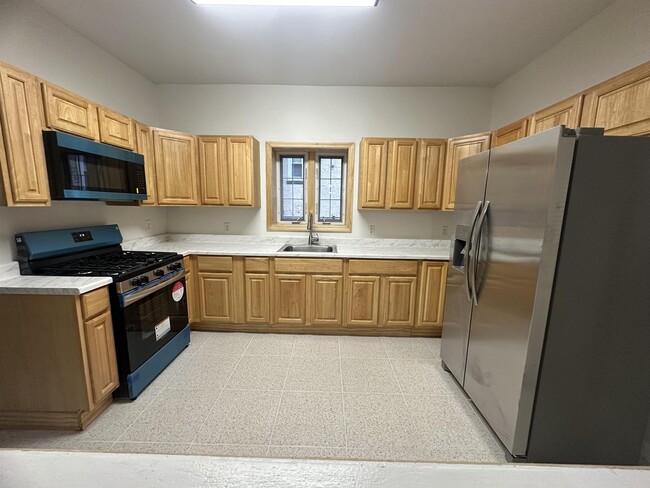 Building Photo - 292 Stegman Pkwy