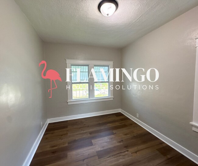 Building Photo - Affordable 2-Bedroom Home with Extra Half Bath in Dayton