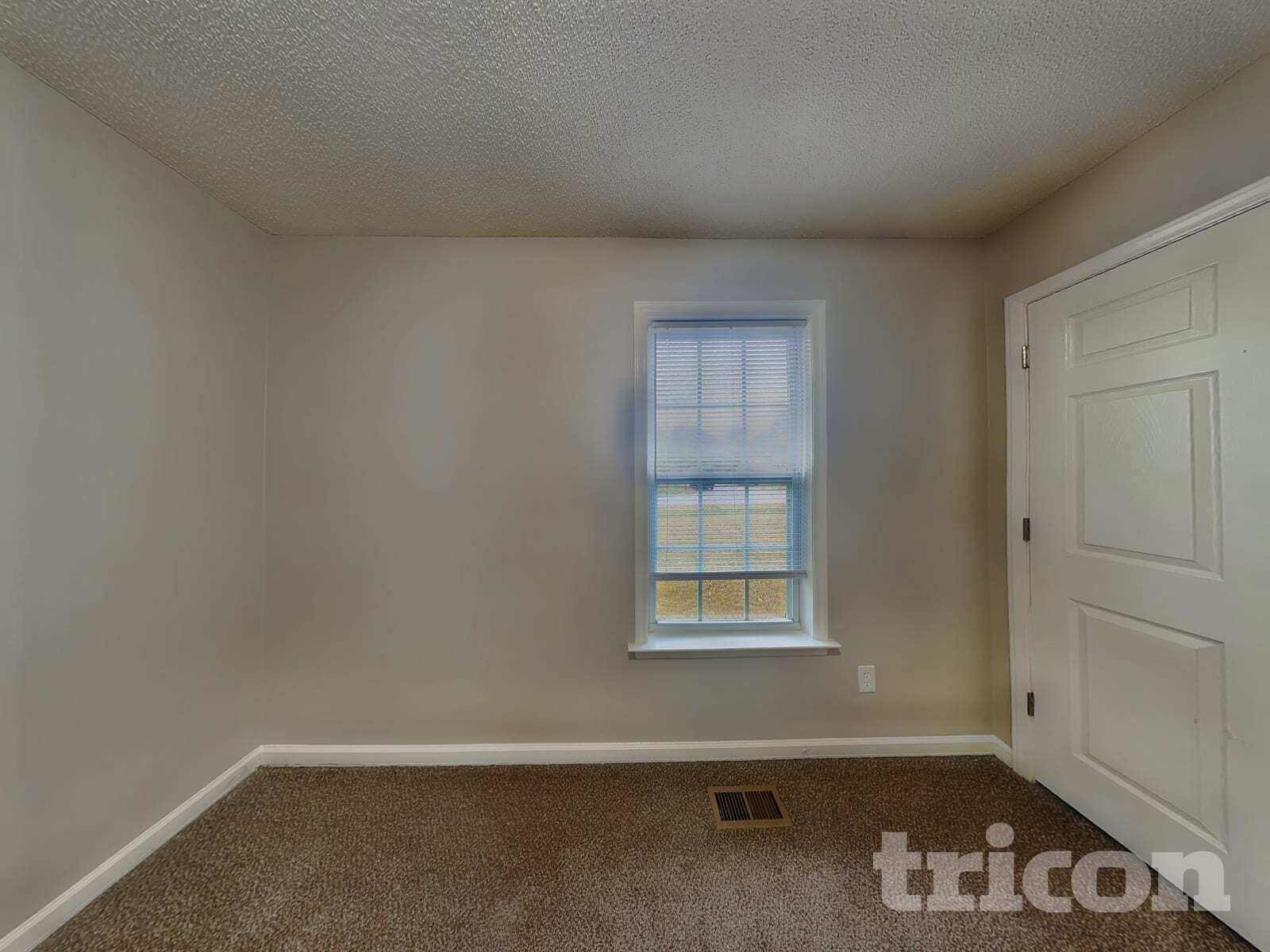 Building Photo - 1017 Laurel Leaf Rd