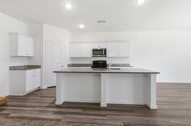 Building Photo - 759 Crestridge Dr