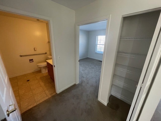 Building Photo - 2000 Randi Dr