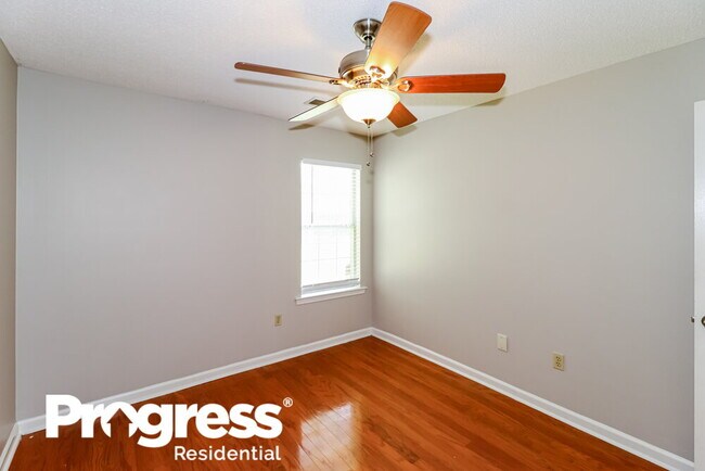 Building Photo - 10087 Keely Dr