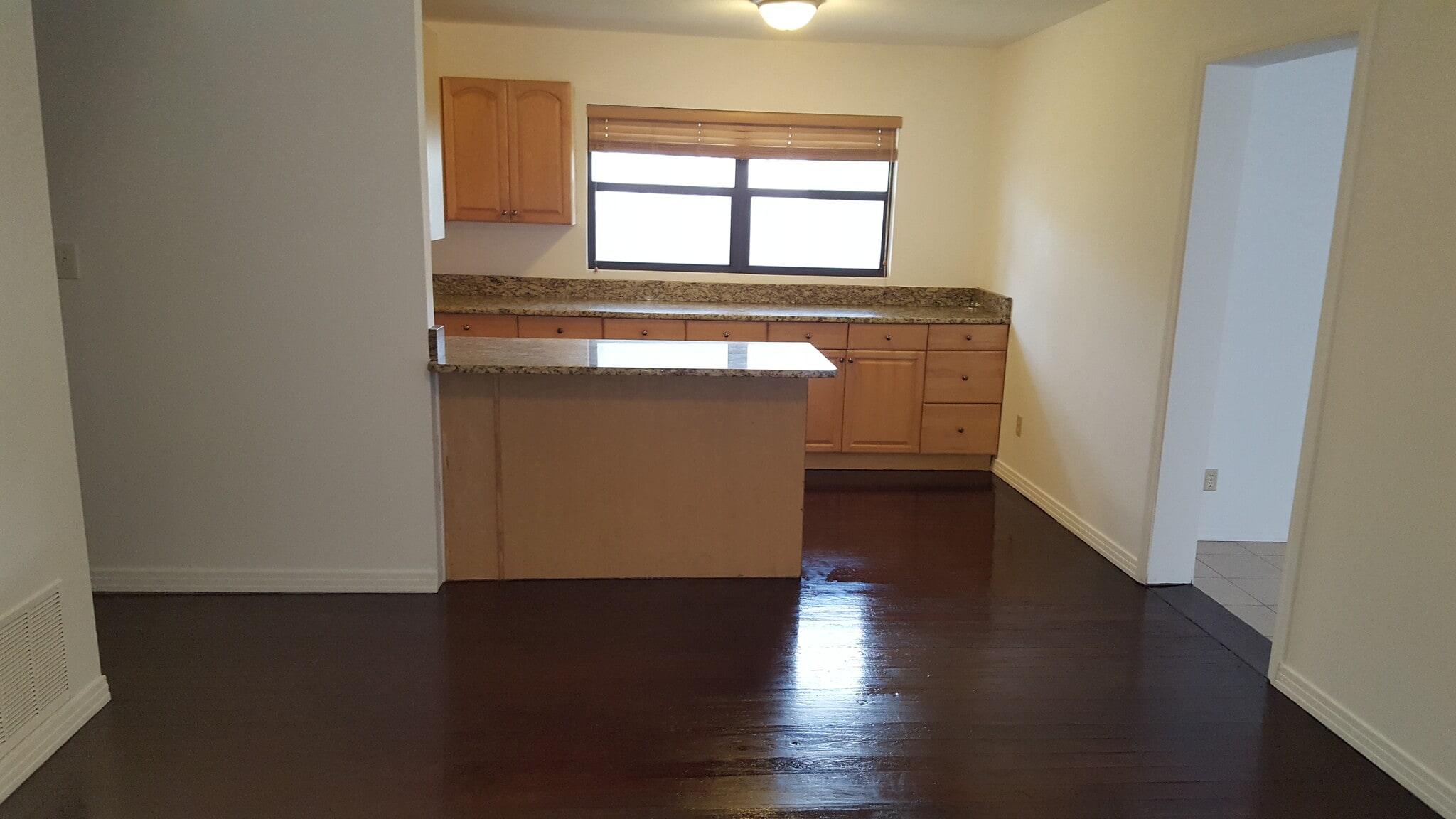 Building Photo - 3689 Crystal St