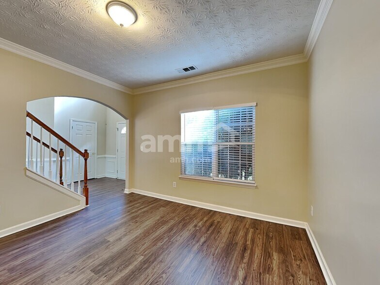 Building Photo - 540 Gables Ct