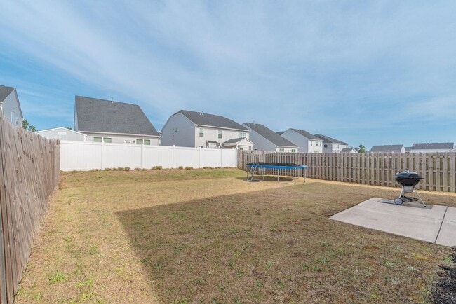 Building Photo - Home For Rent - 4050 Thinbleberry Drive Gr...