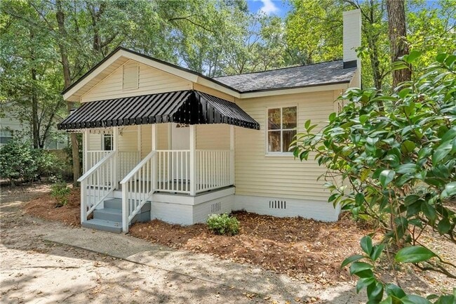 Building Photo - 4805 Chaudron Dr