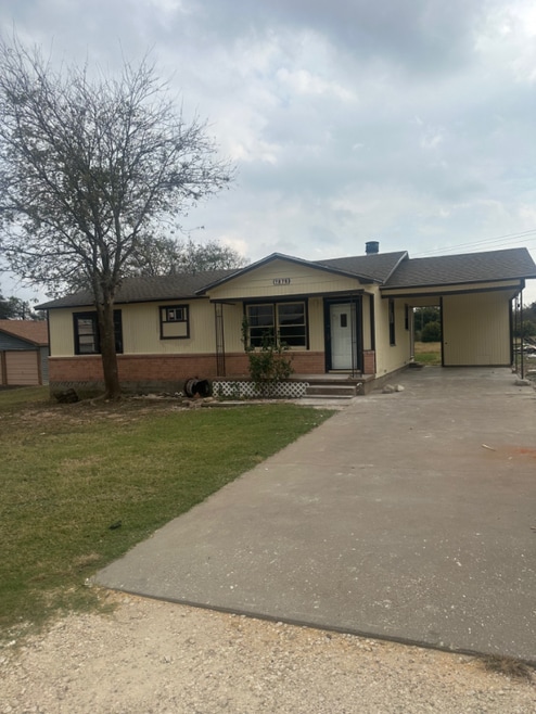 Building Photo - 1375 Old Bethany Rd