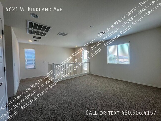 Building Photo - 4621 Kirkland Ave