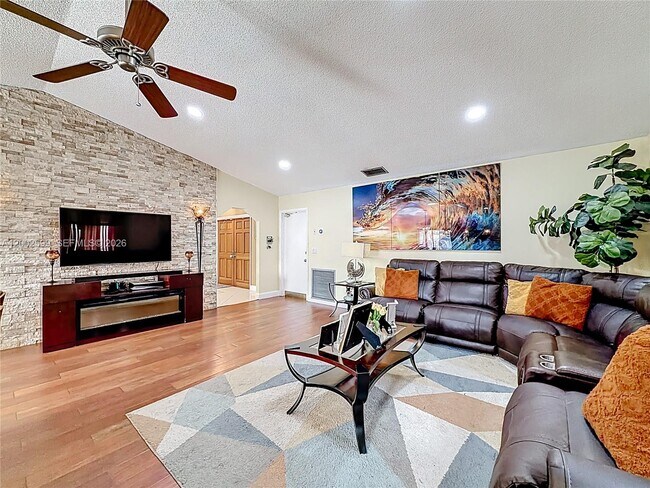 Building Photo - 8060 NW 51st Ct