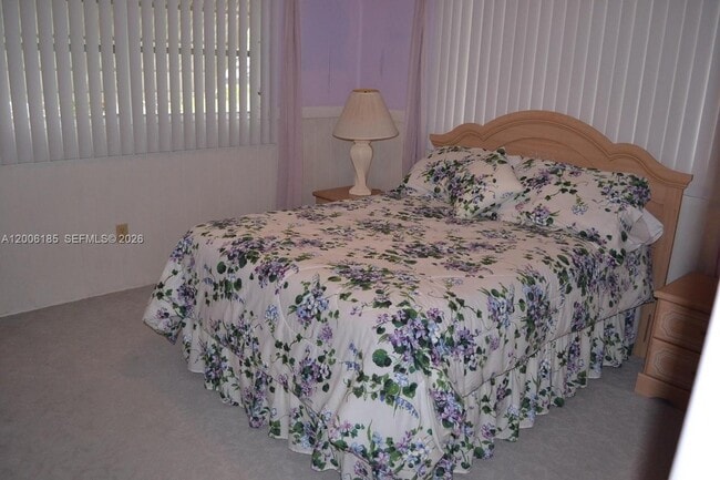 Building Photo - 1620 SW 64th Way