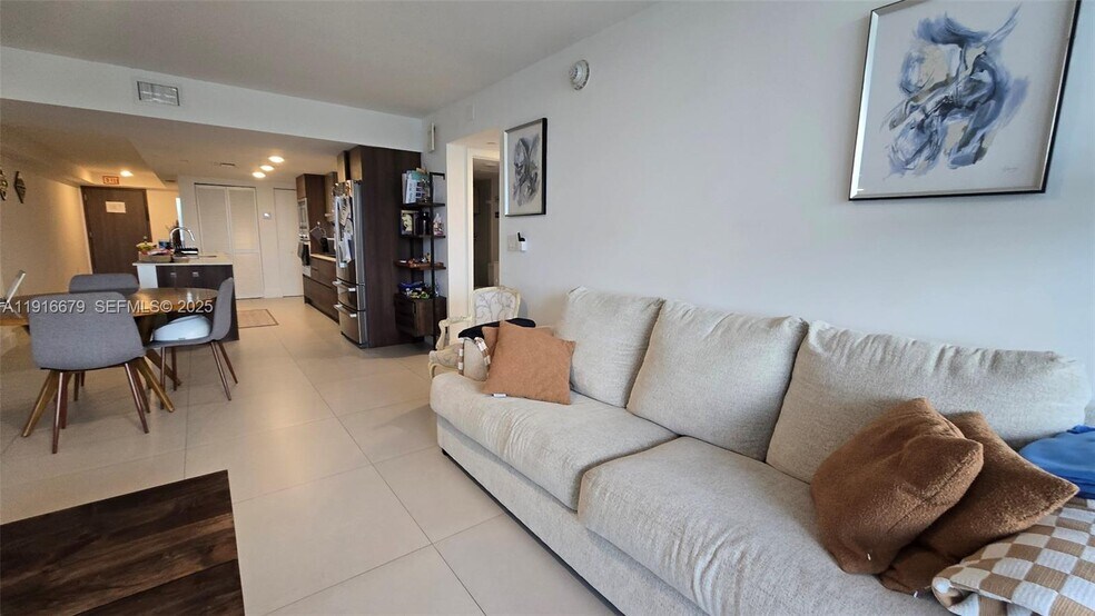 Building Photo - 1155 102nd St