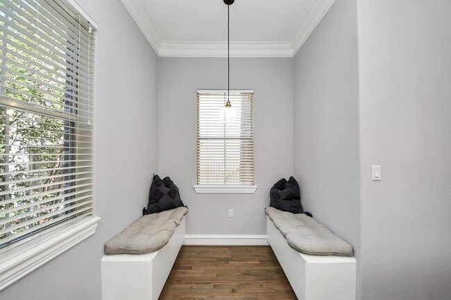 Building Photo - 5317 Feagan St