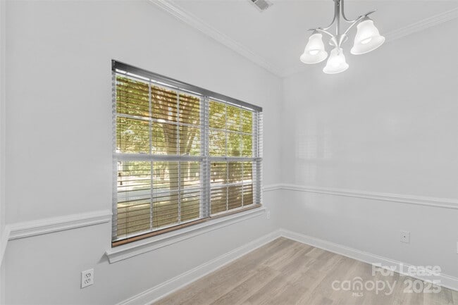 Building Photo - 2476 Ryerson Ct