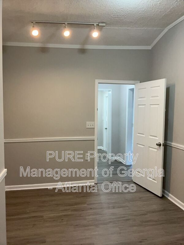 Building Photo - 2190 Kennesaw Due West Rd NW