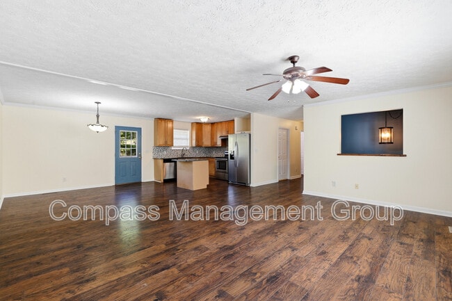 Building Photo - 1690 River Bend Rd