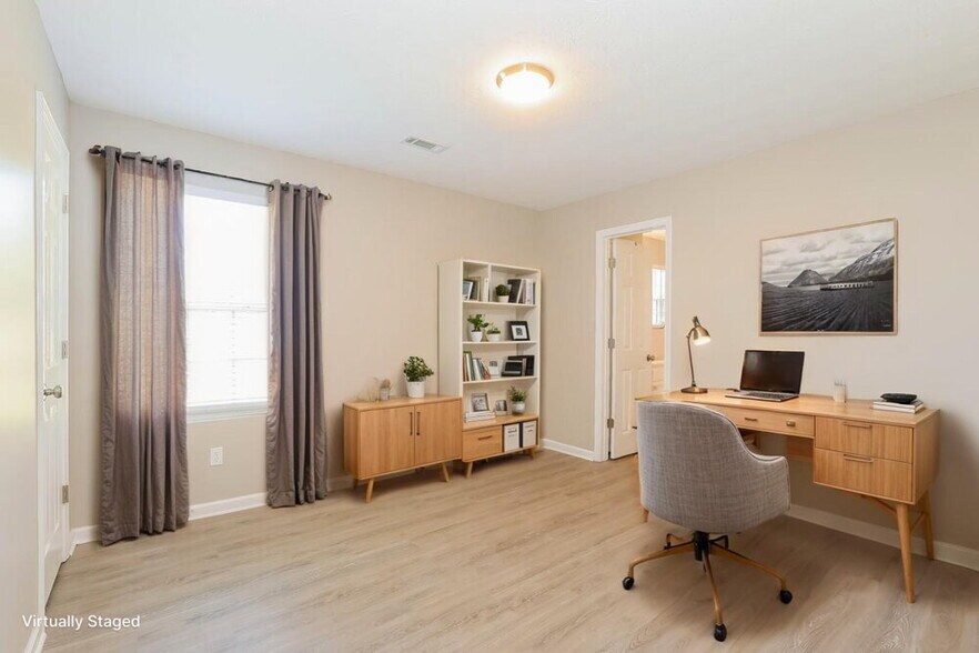 Building Photo - 1052 Navaho Trail