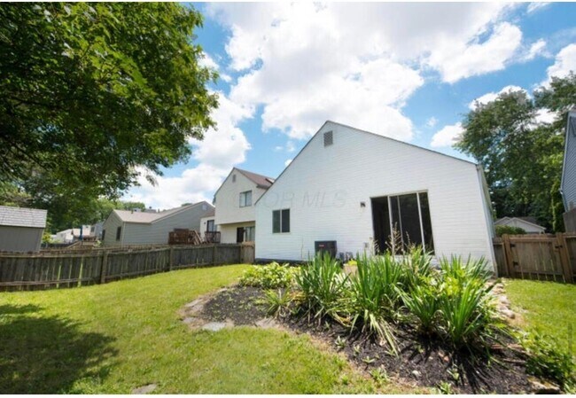 Building Photo - 3518 Westbay Dr