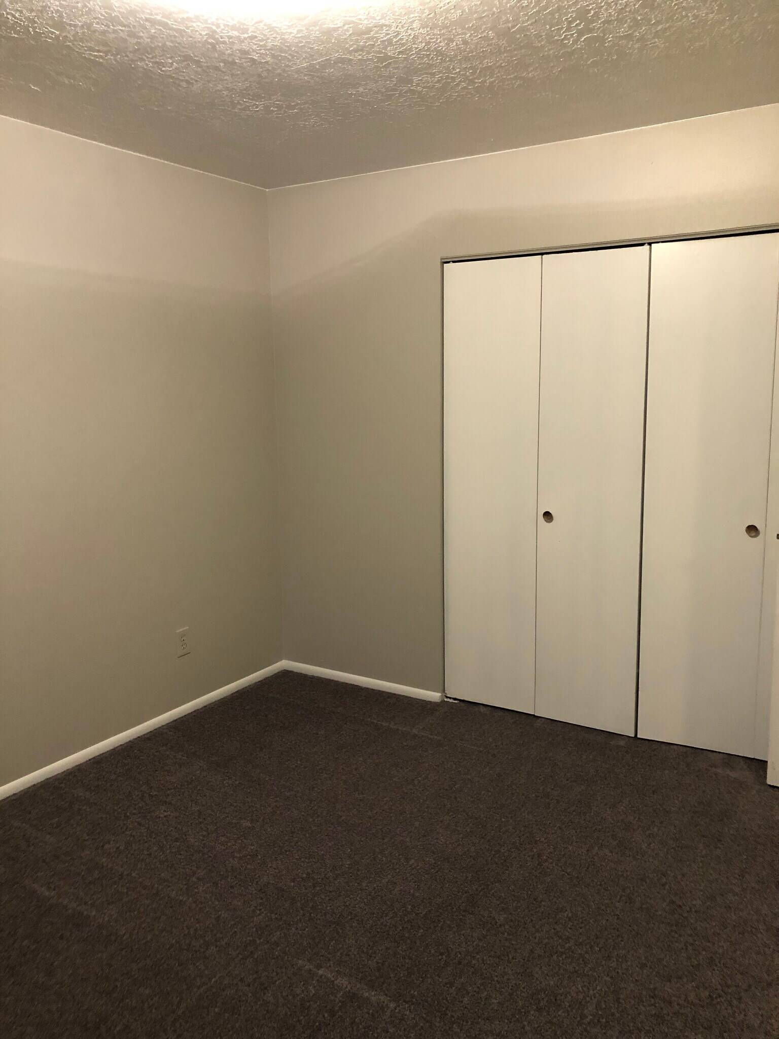 Building Photo - 1150 W 360 N