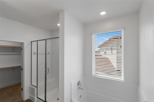 Building Photo - 18531 Kyle Seale Pkwy