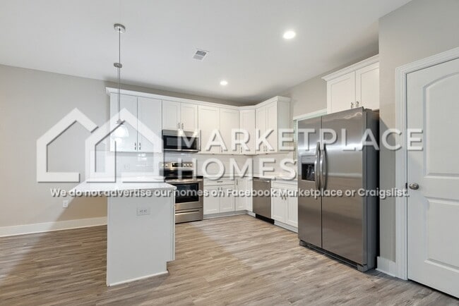 Building Photo - 3413 Durham Ln