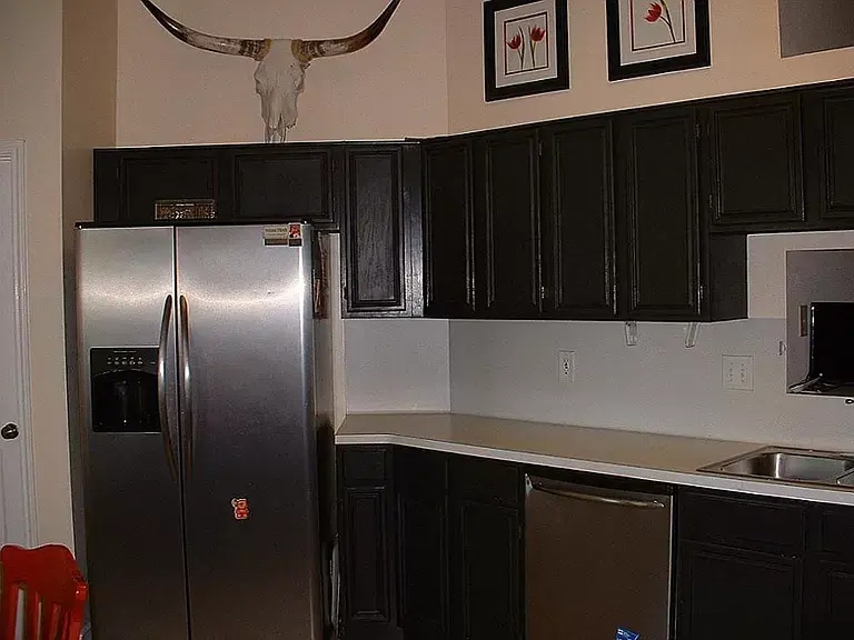 Building Photo - 2211 Dublin Dr