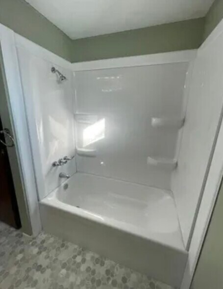 Building Photo - 1105 Minnesota St