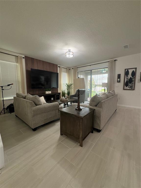 Building Photo - 15746 Fountain Springs Rd