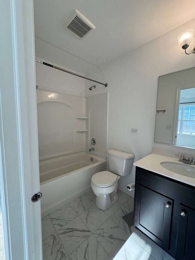 Building Photo - 4347 Chelsea Mnr Cir