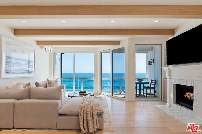 Building Photo - 11874 S Beach Club Way