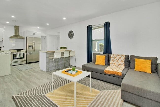 Building Photo - 2604 Fletcher Ct