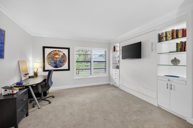 Building Photo - 2801 Deer Creek Country Club Blvd