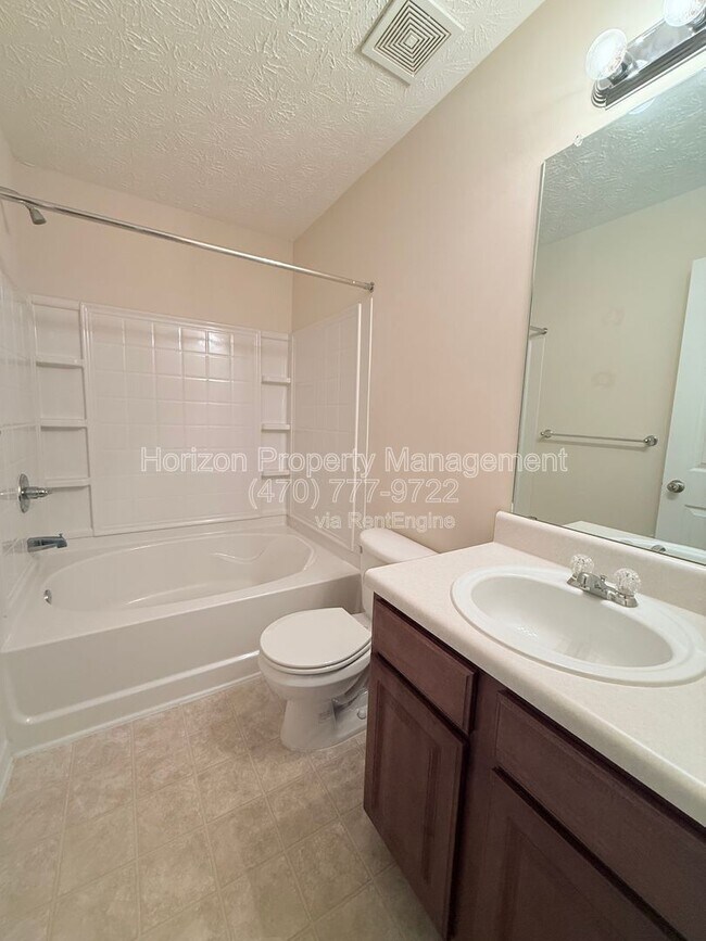 Building Photo - 2863 Creek Bottom Ct