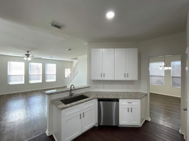 Building Photo - 19115 Badger Ct