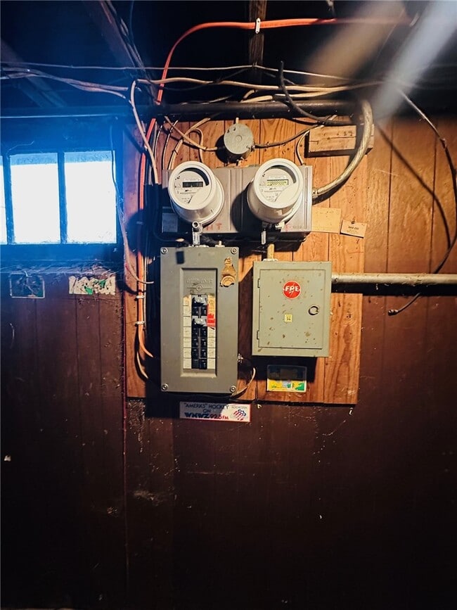 Building Photo - 511 S Lincoln Rd