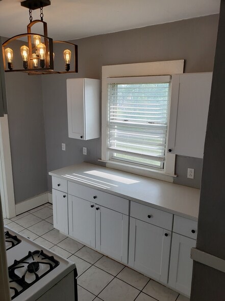 Kitchen - 2920 Columbus St