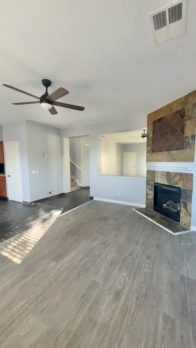 Building Photo - Coachella Home PMI Coachella Valley, DRE #01992806