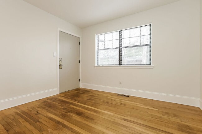 Building Photo - 755 St Charles Ave NE