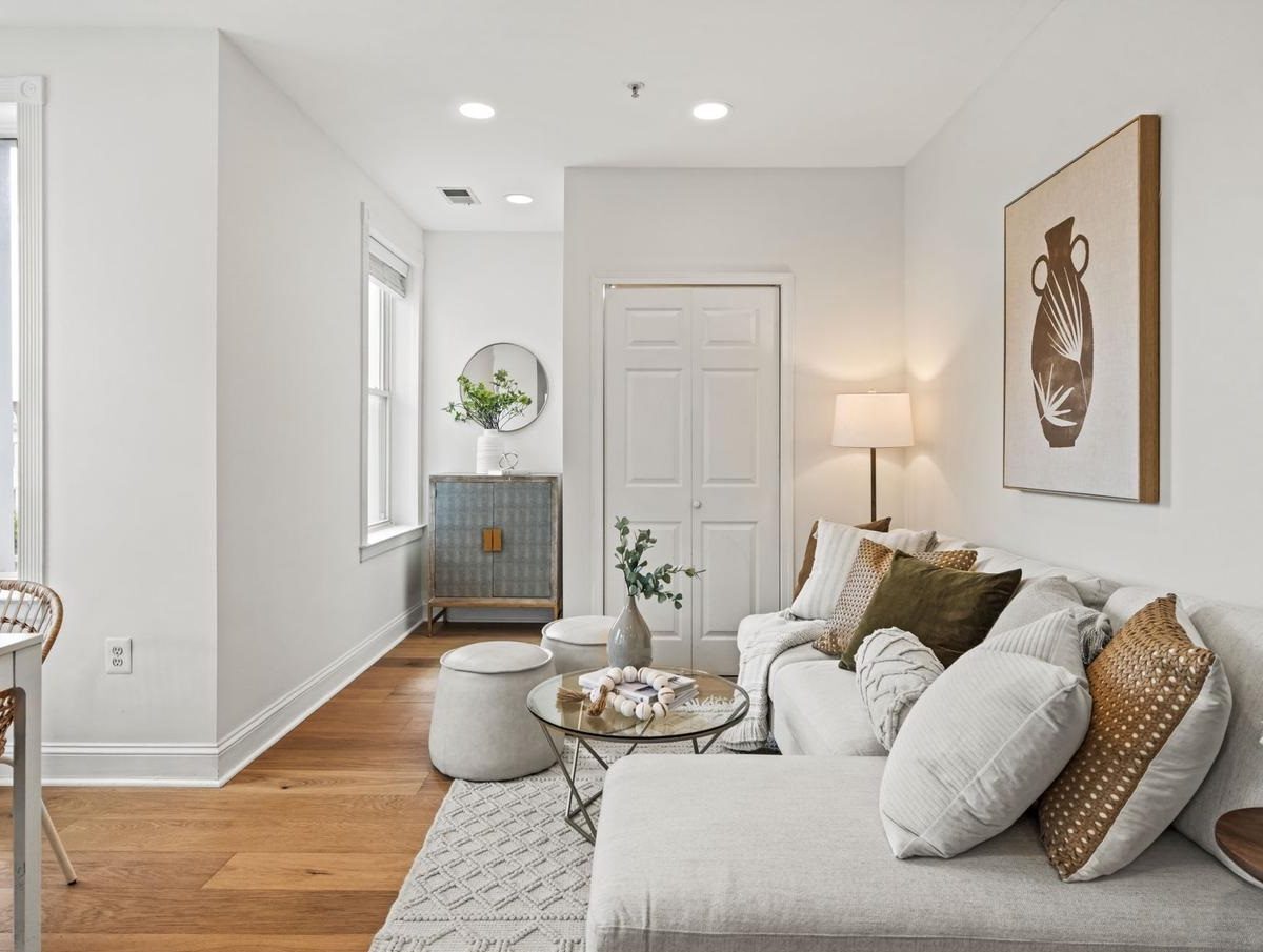 Building Photo - 115 Rhode Island Ave NW