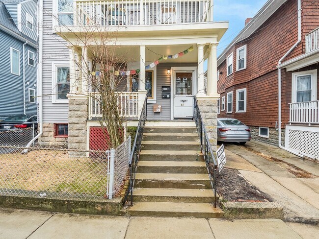 Building Photo - 81 Bristol Rd