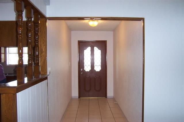 Building Photo - 2916 Southridge Dr