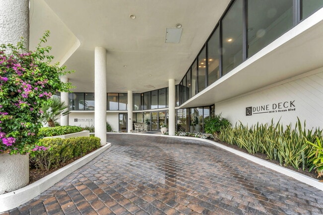Building Photo - 3610 S Ocean Blvd